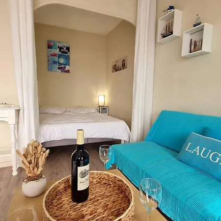 Sur - Emplacement De Choix - - De Nauzan * Vaux-sur-Mer