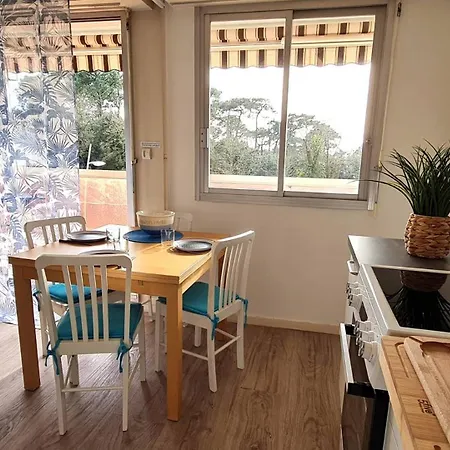 Sur - Emplacement De Choix - - De Nauzan Vaux-sur-Mer